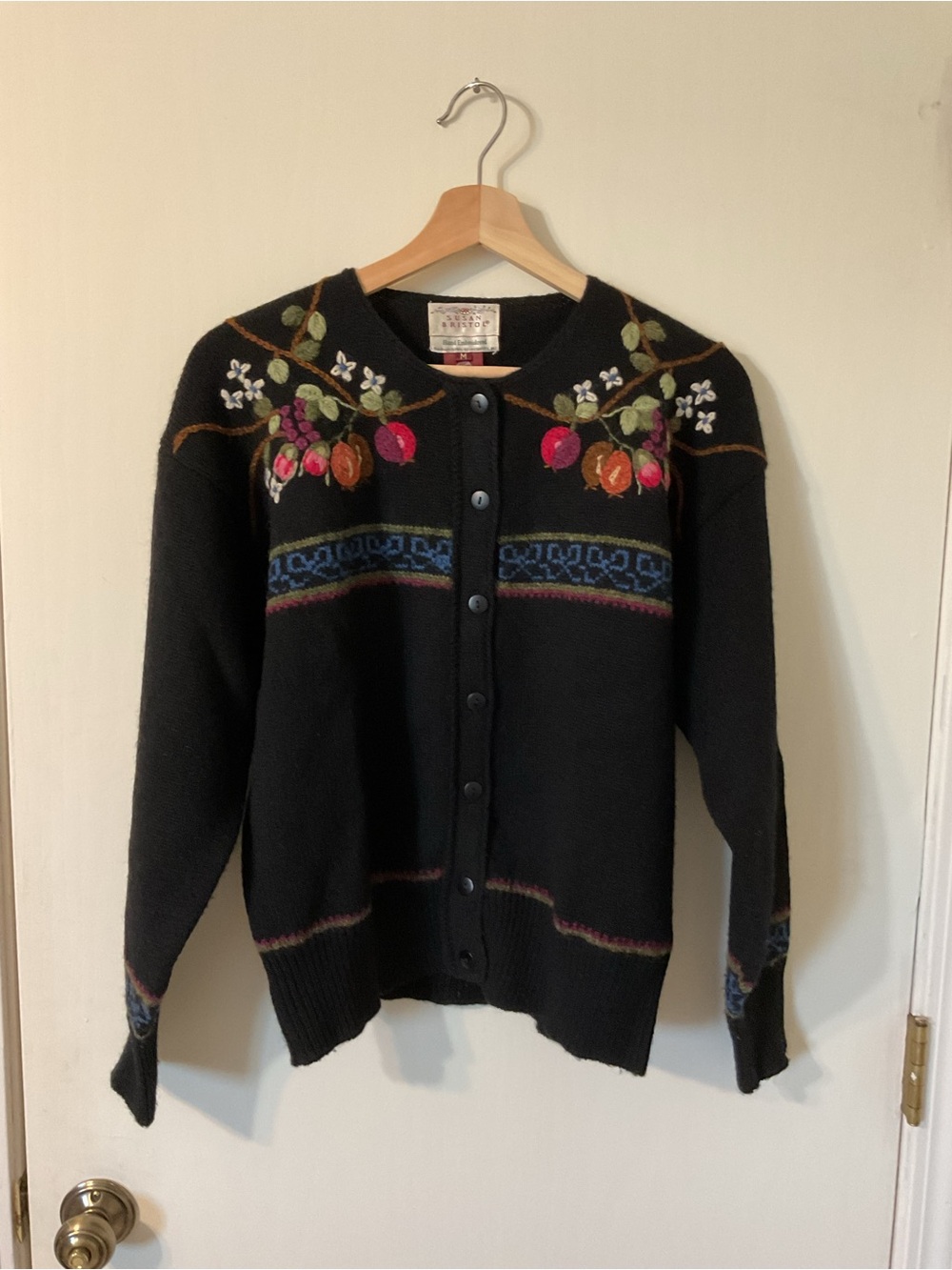 Vintage 100% Pure Wool Novelty Cardigan w/ Multicolor Hand Embroidered Sweater M